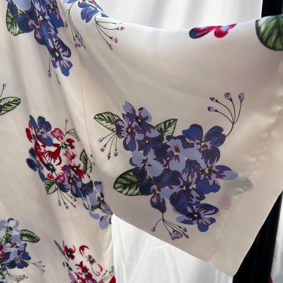 Violet & Claire Women's Floral Print Cream/Multi Open Front Kimono Shrug Size L - Picture 7 of 8